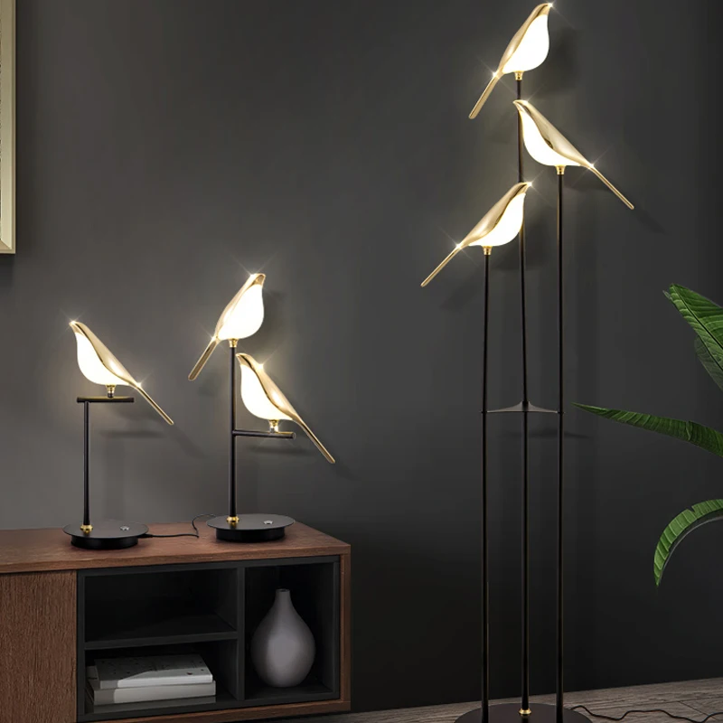 Floor Lamp Arched - Настольная лампа в виде птицы Magpie,